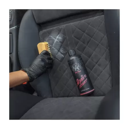 RRC BadBoys Alcantara Cleaner
